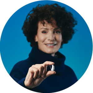 Signia Pure CG BCT Circle Product In Hand 1000x1000